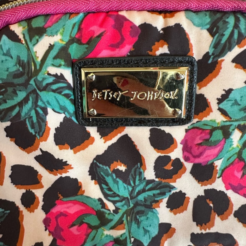 Betsey Johnson Pink and Green Floral Leopard Crossbody Lunch Bag (Read Desc) - Picture 2 of 8